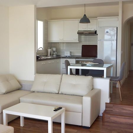 Sea View Apartment In Miraflores Ситио-де-Калаонда Экстерьер фото