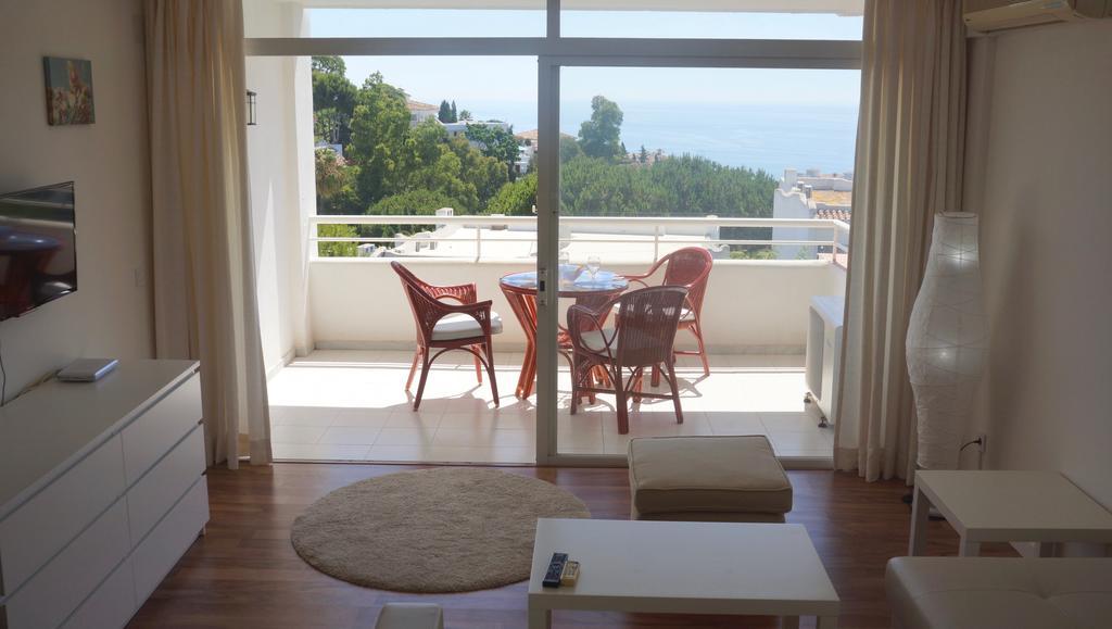 Sea View Apartment In Miraflores Ситио-де-Калаонда Экстерьер фото